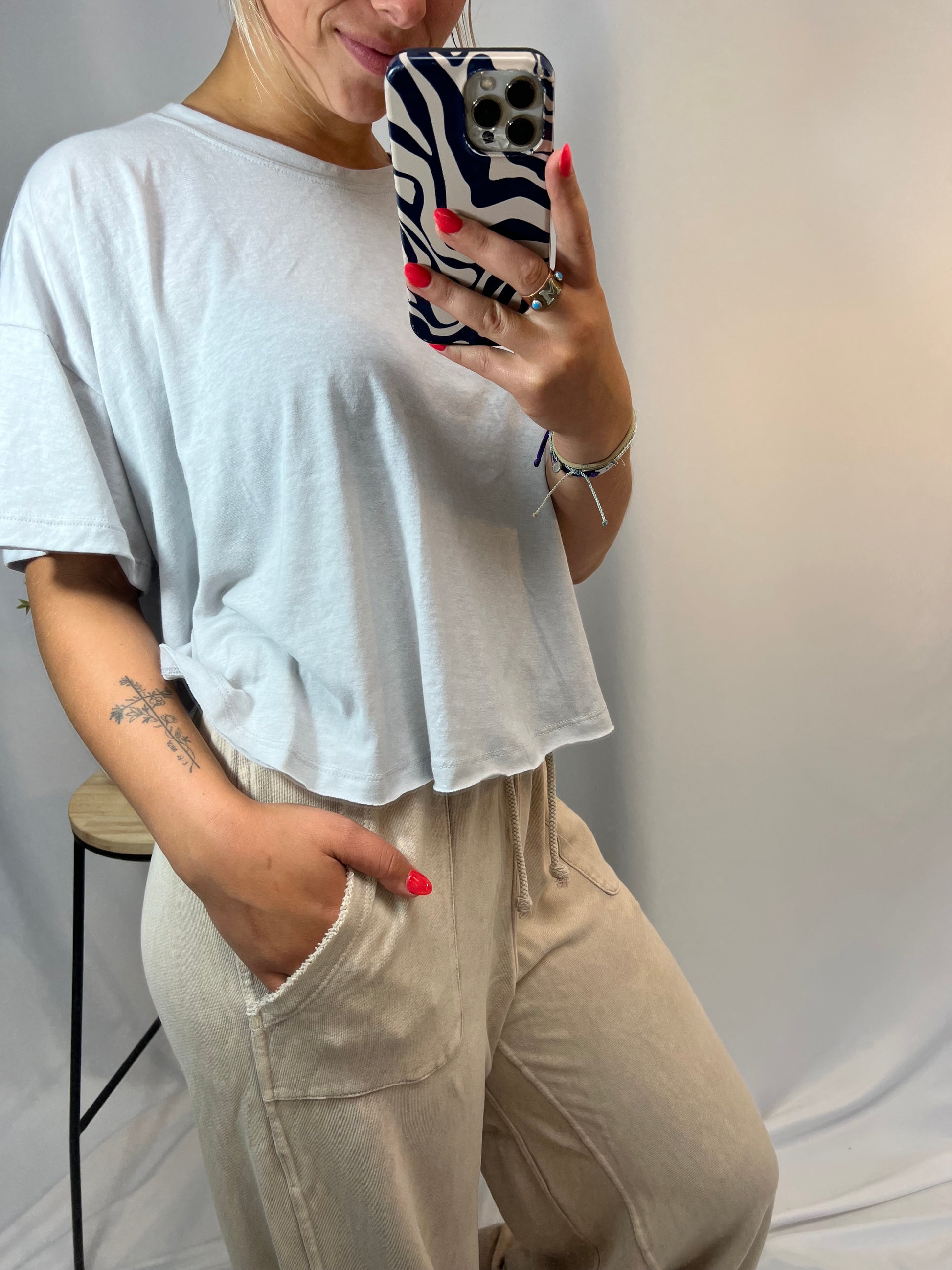 Side view of oversized casual tee, women’s relaxed fit soft cotton t-shirt
