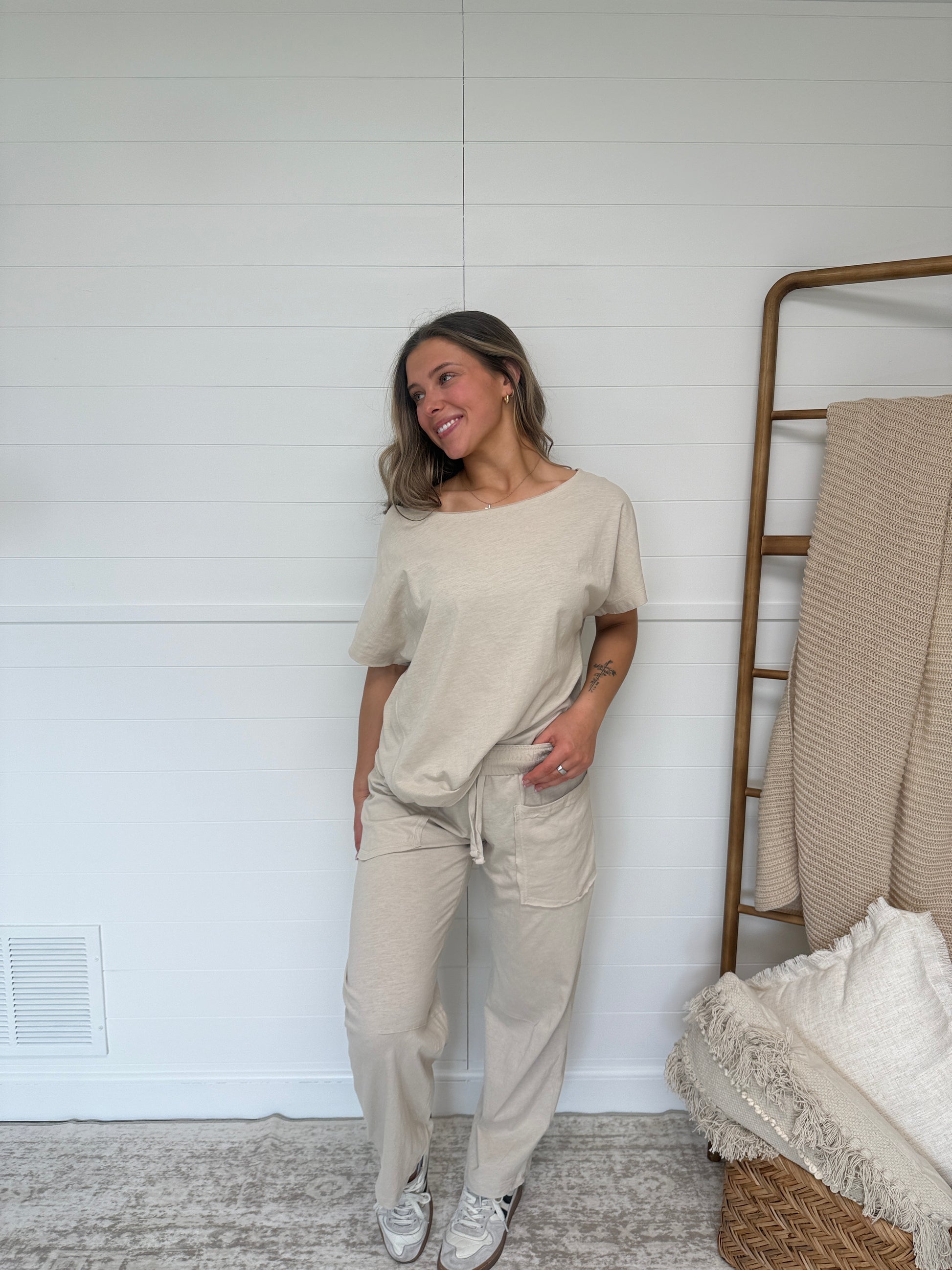 beige barrel pants for women, lightweight drawstring pants with relaxed fit and deep pockets