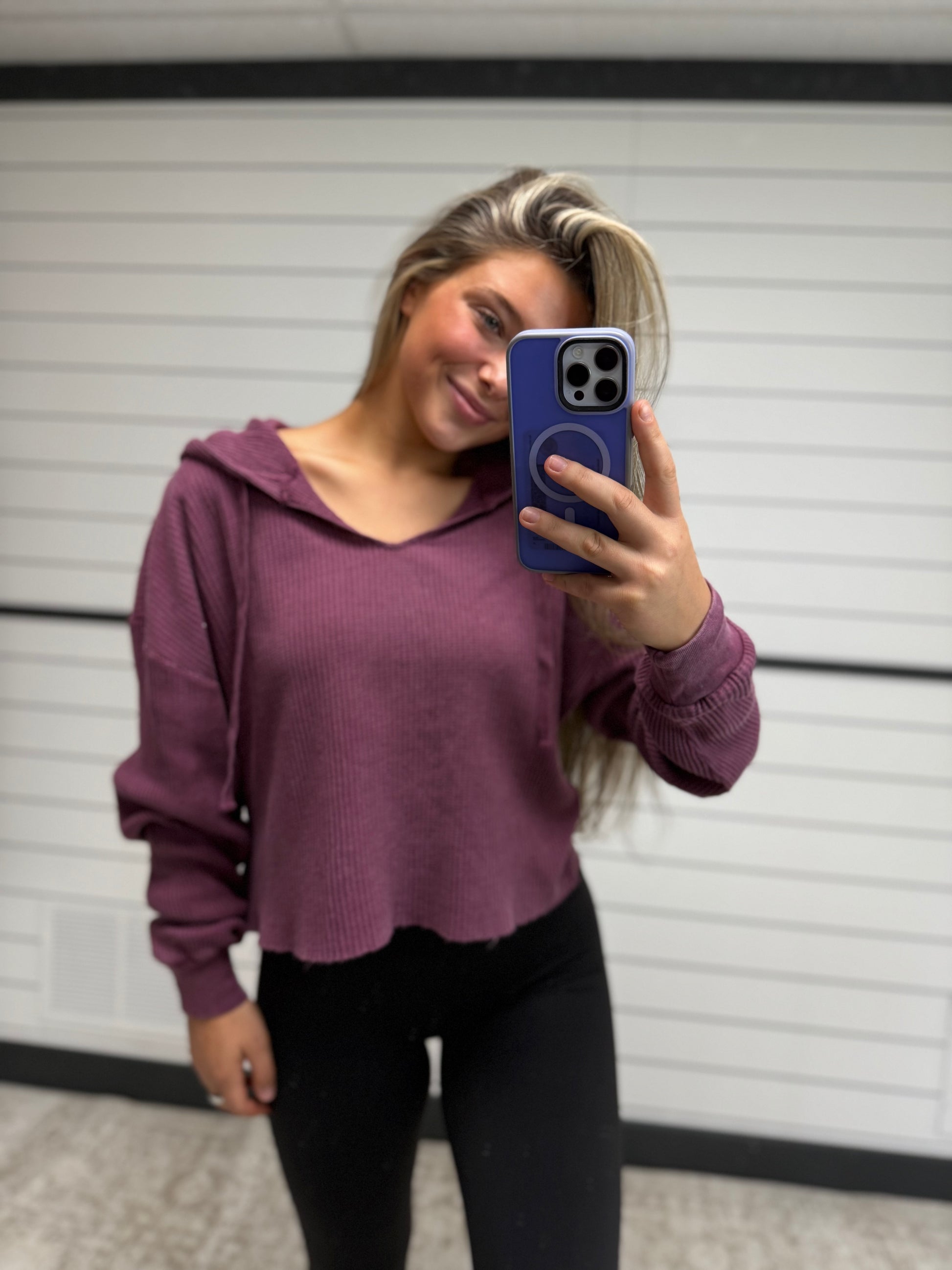 women’s cropped hoodie, soft waffle knit hoodie with drawstrings and relaxed boxy fit